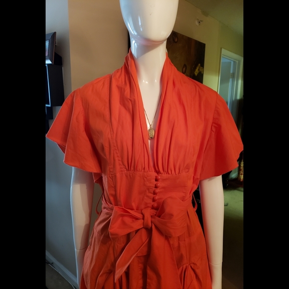 Beautiful button down top - Picture 3 of 12